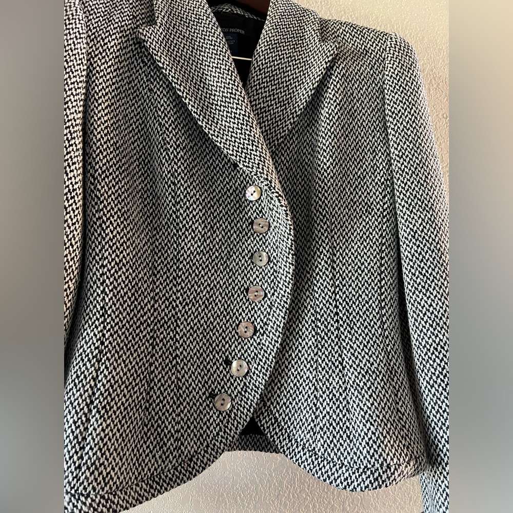 Boston Proper Tweed Jacket - Picture 2 of 4